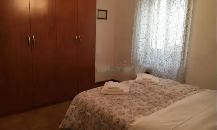 Rexer-Barberino-Val-dElsa-Quadrilocale-ottimo-stato-piano-terra-CameraDaLetto