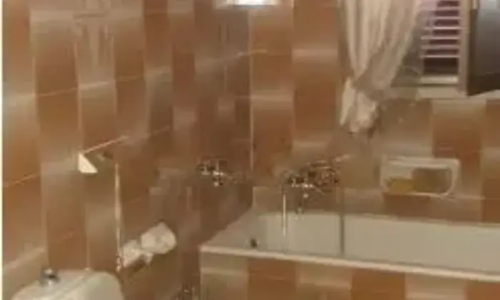 Rexer-Trecastagni-Villetta-a-schiera-in-affitto-in-via-Papa-Giovanni-XXIII-BAGNO