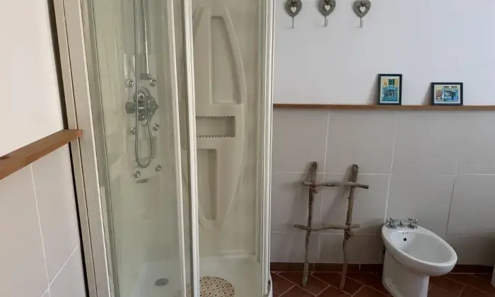 Rexer-cingoli-Casa-di-campagna-vicino-Cingoli-Bagno