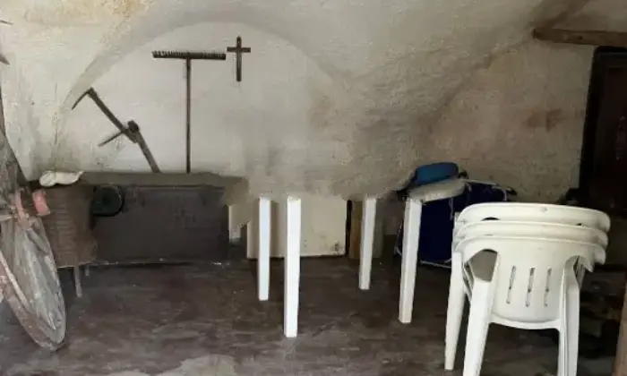 Rexer-Gioia-dei-Marsi-Casa-di-paese-in-vendita-in-via-Gretta-Altro