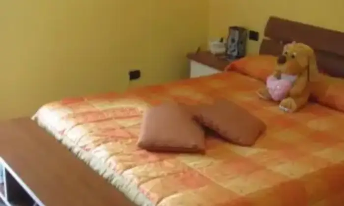 Rexer-Pieve-A-Nievole-Appartamento-in-vendita-in-via-della-LibertaPieve-a-Nievole-CameraDaLetto
