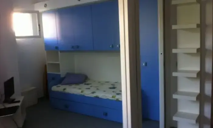 Rexer-Gaeta-Grazioso-e-luminosissimo-appartamento-CAMERA-DA-LETTO