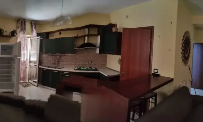 Rexer-Rovito-Vendesi-appartamento-al-primo-piano-a-Rovito-CUCINA