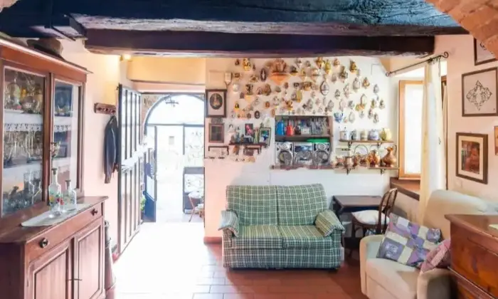 Rexer-Cortona-Terratetto-unifamiliare-con-due-ingressi-indipendenti-nella-frazione-di-Camucia-a-Cortona-Cucina