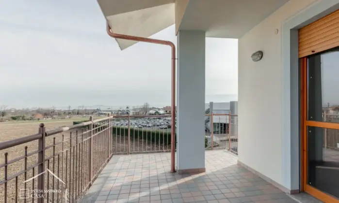 Rexer-CIRIE-Quadrilocale-con-cucina-abitabile-e-terrazzo-Altro