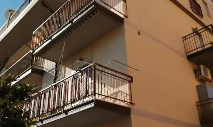 Rexer-Cropani-Appartamento-in-palazzina-da-piani-con-unit-ALTRO