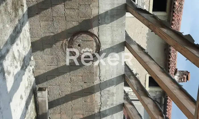 Rexer-Soave-Casa-da-ristrutturare-a-SOAVE-VR-Altro