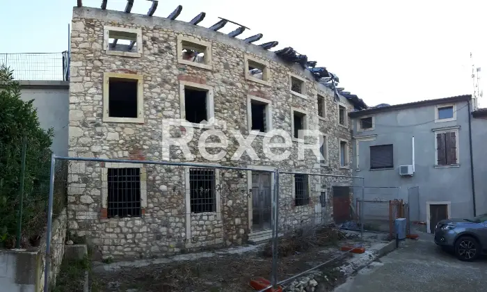 Rexer-Soave-Casa-da-ristrutturare-a-SOAVE-VR-Altro