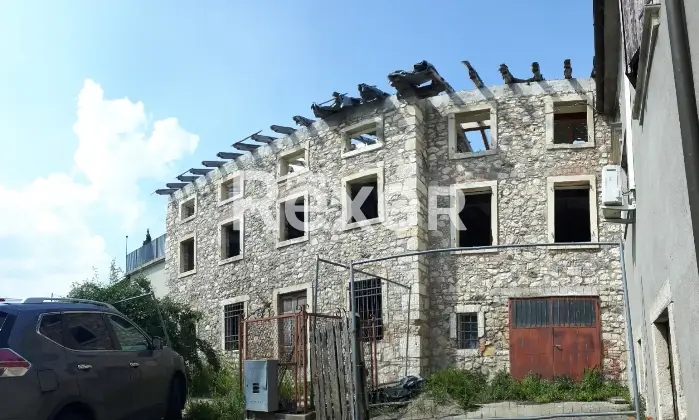 Rexer-Soave-Casa-da-ristrutturare-a-SOAVE-VR-Altro
