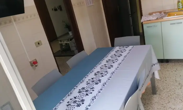 Rexer-Modica-Vendesi-appartamento-in-Circonvallazione-Ortisiana-a-MODICA-CUCINA