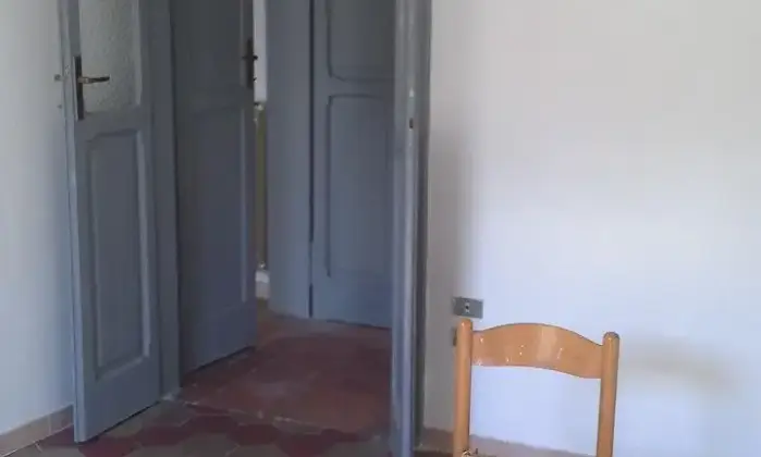Rexer-Sassoferrato-Vendo-appartamento-via-Bizzarri-CameraDaLetto