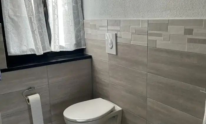 Rexer-Santa-Teresa-Gallura-Appartamento-BILOCALE-a-mt-dal-mare-con-posto-auto-riservato-Bagno