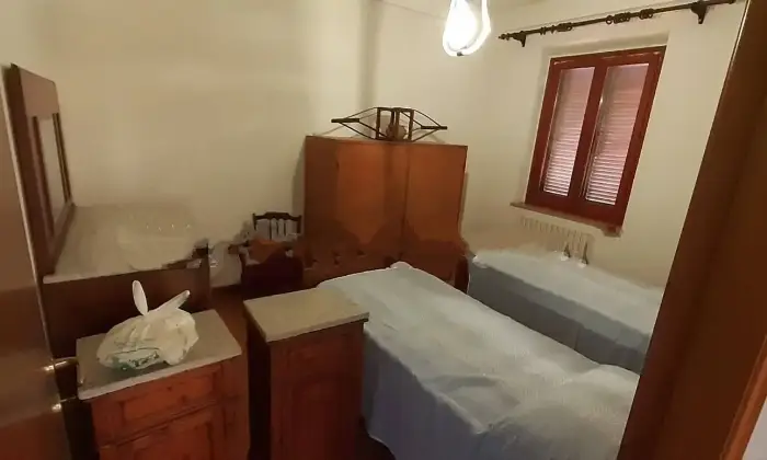 Rexer-Castorano-Villa-unifamiliare-via-Guglielmo-Marconi-Centro-Castorano-Bagno