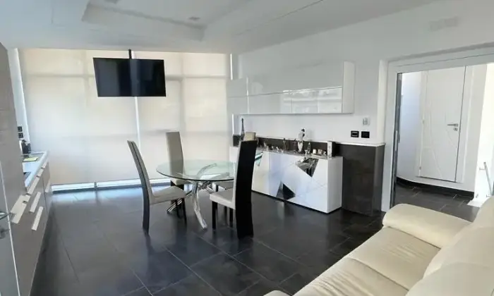Rexer-Cosenza-Intero-edificio-multi-piano-Altro