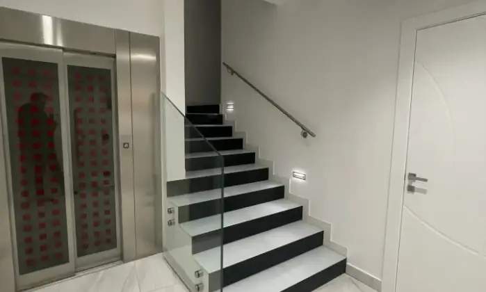 Rexer-Cosenza-Intero-edificio-multi-piano-Altro