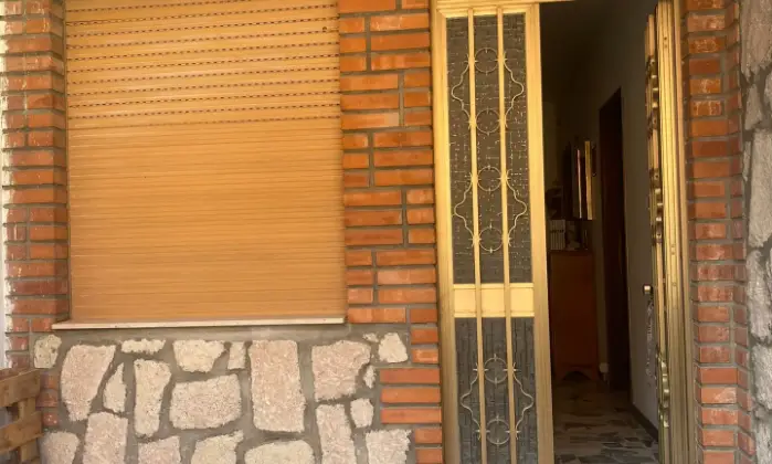 Rexer-San-Basilio-Vendesi-appartamento-con-cantina-a-SAN-BASILIO-SU-ALTRO