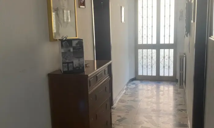 Rexer-San-Basilio-Vendesi-appartamento-con-cantina-a-SAN-BASILIO-SU-ALTRO