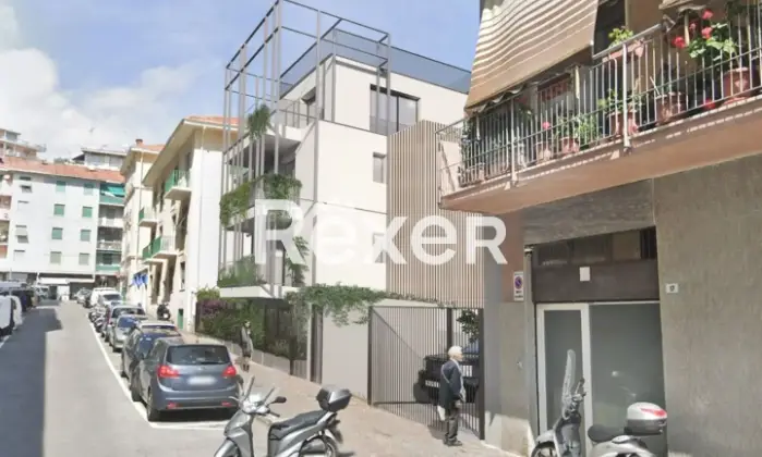 Rexer-SANREMO-Appartamento-duplex-con-patio-Terrazzo