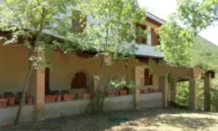 Rexer-Fabriano-Villa-in-vendita-a-Piano-Terrazzo