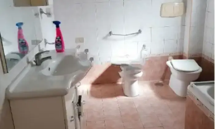 Rexer-Taranto-Quadrilocale-in-vendita-in-viale-Magna-Grecia-Bagno