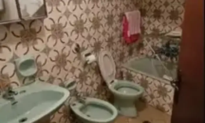 Rexer-SantAndrea-Apostolo-dello-Ionio-Vendesi-casa-Indipendente-In-Via-TriesteSANTANDREA-APOSTOLO-DELLO-IONIO-Bagno