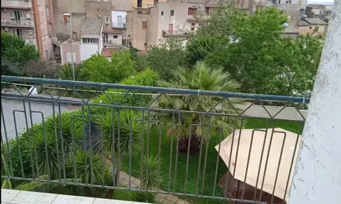 Rexer-San-Michele-di-Ganzaria-Vendesi-appartamenti-a-SAN-MICHELE-DI-GANZARIA-Terrazzo