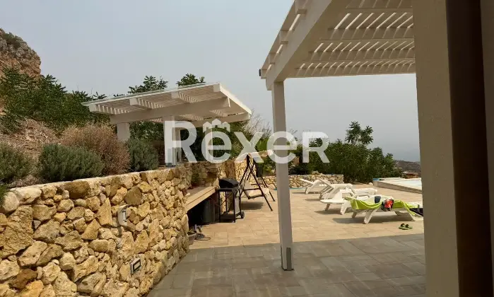 Rexer-Castellammare-del-Golfo-Villa-con-piscina-con-vista-panoramica-a-Castellammare-del-Golfo-Altro
