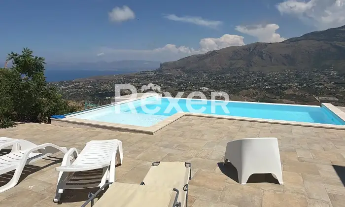 Rexer-Castellammare-del-Golfo-Villa-con-piscina-con-vista-panoramica-a-Castellammare-del-Golfo-Altro