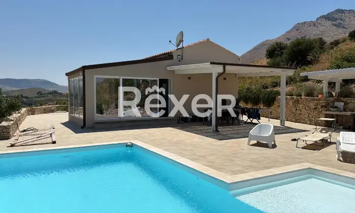 Rexer-Castellammare-del-Golfo-Villa-con-piscina-con-vista-panoramica-a-Castellammare-del-Golfo-Altro