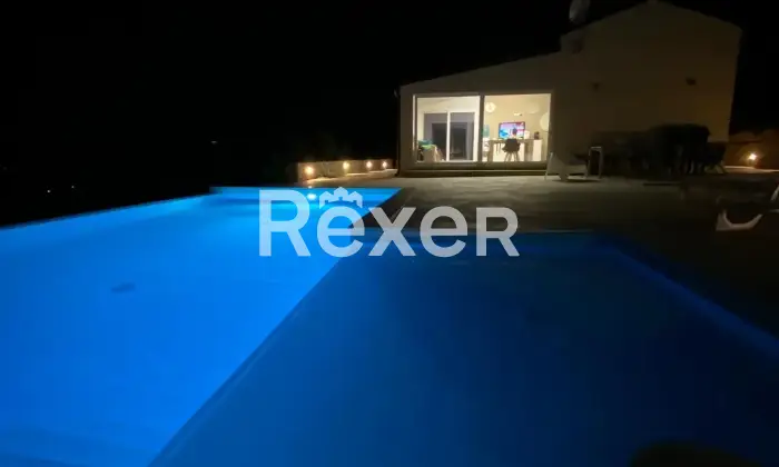 Rexer-Castellammare-del-Golfo-Villa-con-piscina-con-vista-panoramica-a-Castellammare-del-Golfo-Altro
