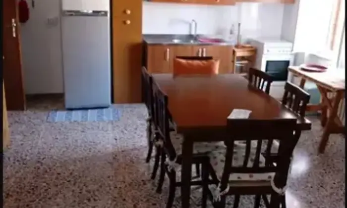 Rexer-Isili-Appartamento-in-vendita-in-Piazza-Antonio-Gramsci-ad-Isili-Cucina