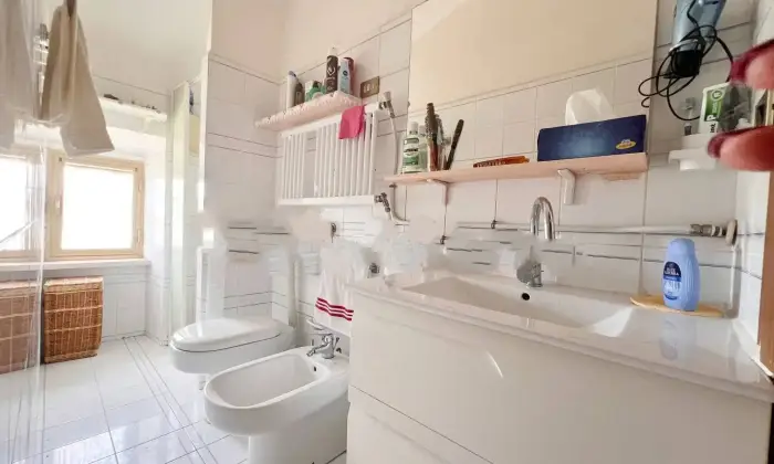 Rexer-Villa-Santa-Maria-Casalecascina-in-vendita-in-contrada-Montebello-BAGNO