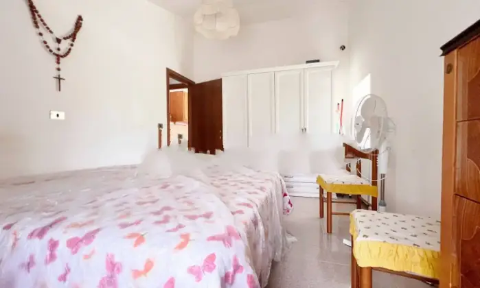 Rexer-Villa-Santa-Maria-Casalecascina-in-vendita-in-contrada-Montebello-CAMERA-DA-LETTO