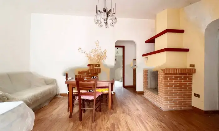 Rexer-Villa-Santa-Maria-Casalecascina-in-vendita-in-contrada-Montebello-SALONE