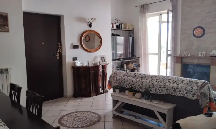 Rexer-SantAnastasia-Vendesi-appartamento-in-Via-Capodivilla-Centro-SantAnastasia-Altro