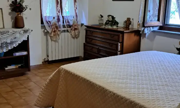 Rexer-Tresana-Semindipendente-nella-frazione-di-Groppo-MS-Altro