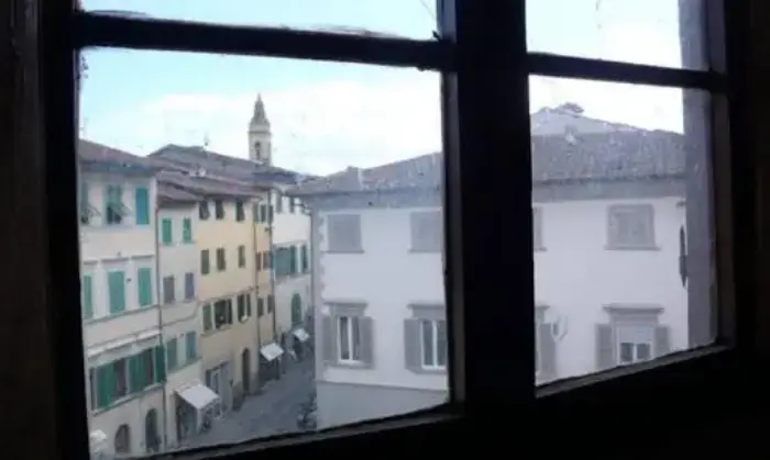 Rexer-Montevarchi-Appartamento-su-due-piani-in-vendita-in-piazza-Umberto-I-a-Montevarchi-Terrazzo