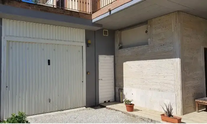 Rexer-Ancarano-Villa-in-vendita-in-frazione-Madonna-della-Carit-ad-Ancarano-Garage