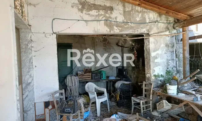 Rexer-Casalduni-Rustico-e-casale-in-vendita-in-localit-Collemarino-a-Casalduni-Altro