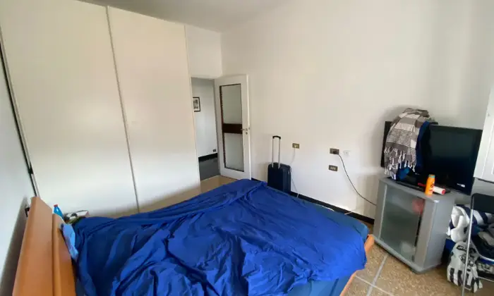 Rexer-Loano-Appartamento-a-pochi-passi-dal-Lungomare-di-Loano-CAMERA-DA-LETTO
