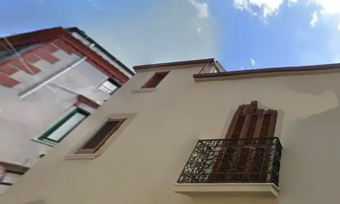 Rexer-Ispani-Appartamento-in-villa-di-fronte-al-mare-di-Capitello-Terrazzo