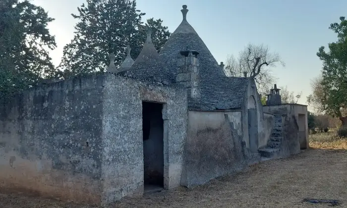 Rexer-Latiano-Trullo-m-contrada-Coltura-Latiano-con-terreno-Altro
