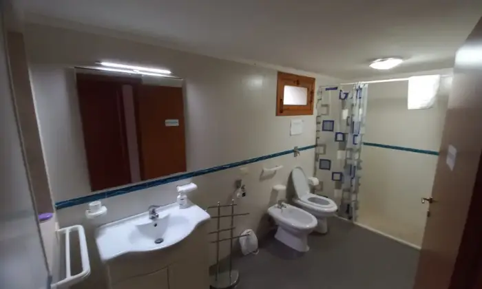 Rexer-Vittoria-Villa-con-grande-appartamento-climatizzato-Bagno