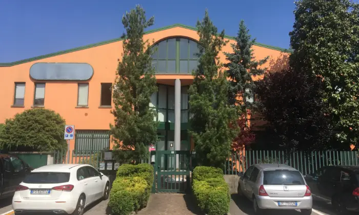 Rexer-Sotto-il-Monte-Giovanni-XXIII-AFFITTASI-UFFICIOSTUDIO-Terrazzo