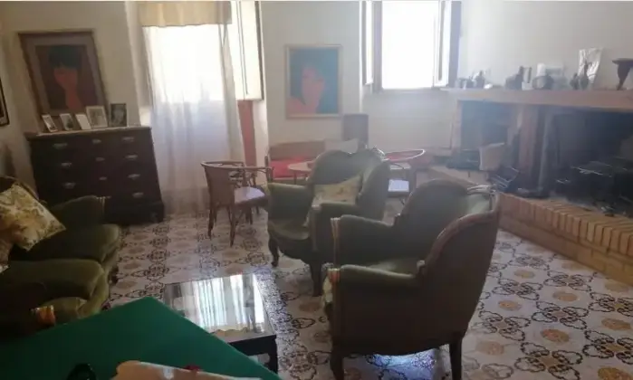 Rexer-Torricella-Peligna-Casa-in-vendita-in-via-Vincenzo-Bellini-a-Torricella-Peligna-Salone