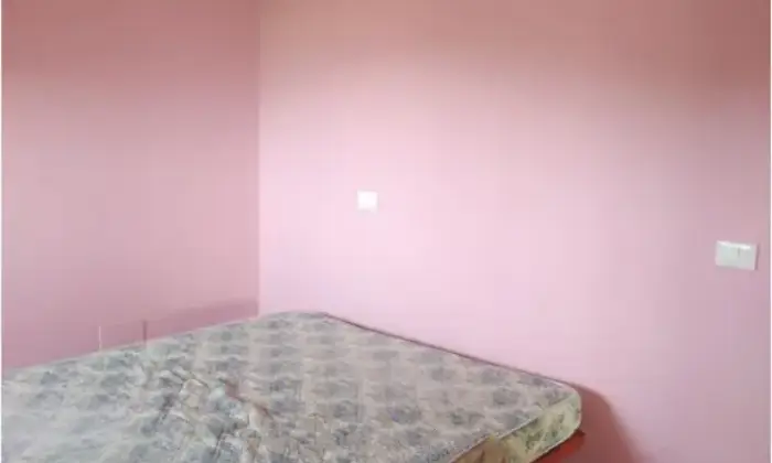 Rexer-Stimigliano-Appartamento-in-vendita-in-via-Guido-Rossa-a-Stimigliano-CameraDaLetto