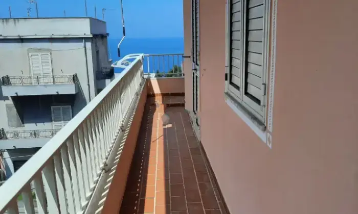 Rexer-Bagnara-Calabra-Vendesi-appartamento-in-Via-Belvedere-a-Bagnara-Calabra-Terrazzo
