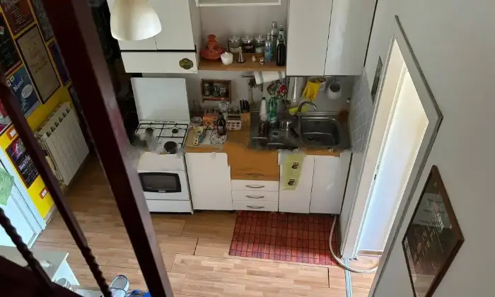Rexer-Itri-Appartamento-in-Via-San-Girolamo-Itri-Cucina