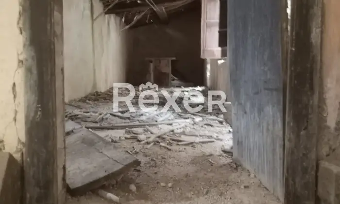 Rexer-Bitti-Vendiamo-casa-indipendente-Altro