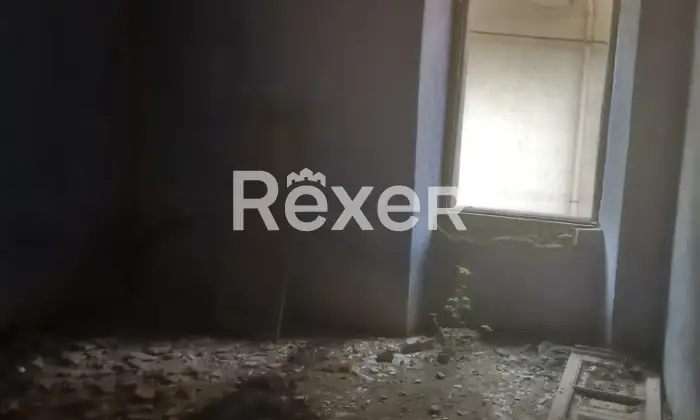 Rexer-Bitti-Vendiamo-casa-indipendente-Altro